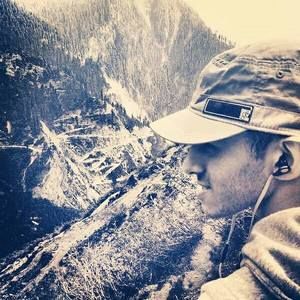 Meet your Posher, Abbas